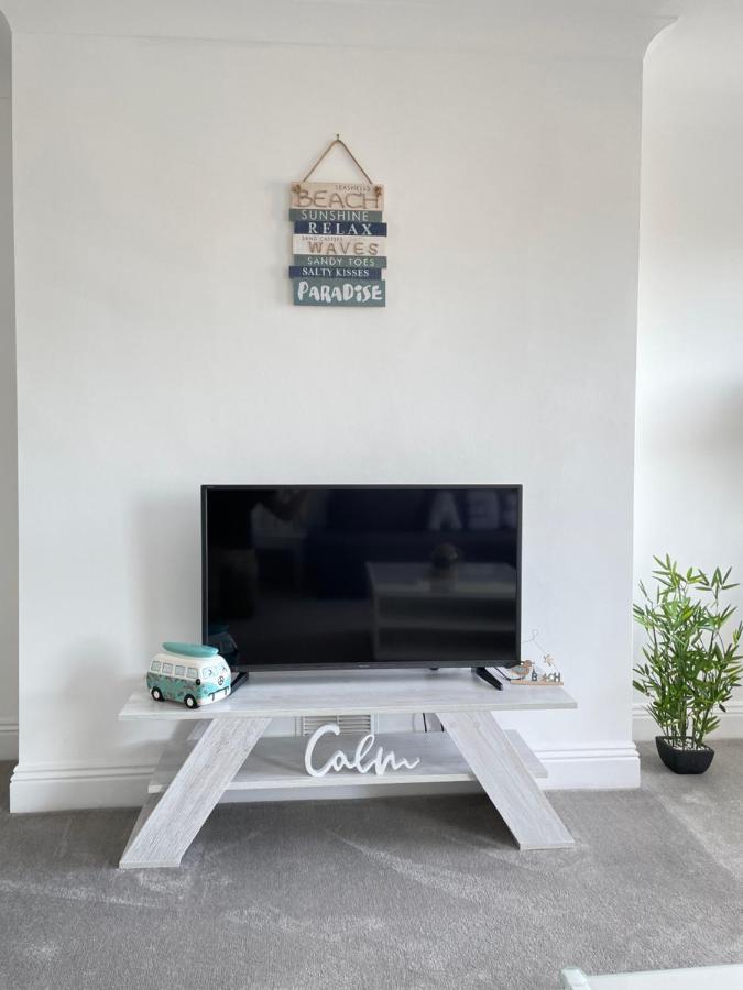 Light And Airy 1 Bedroom Flat 700M From The Beach Bournemouth Kültér fotó
